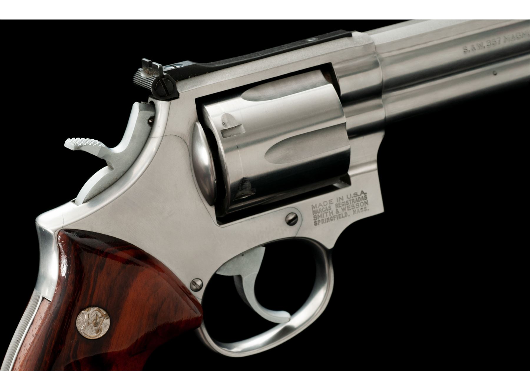 S W Model 686 1 Distinguished Combat Magnum Revolver s-w-model-686-1-distinguished-combat-magnum-revolver