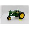 Image 1 : John Deere A unstyled 1:16