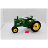 Image 1 : John Deere A GP tractor 1:16
