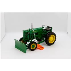John Deere M w/ blade 1:16