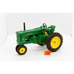 John Deere 70 toy tractor 1:16