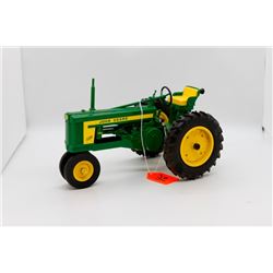 John Deere 520 detailed 1:16