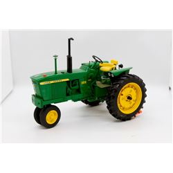 John Deere 3010 highly detailed 1:16