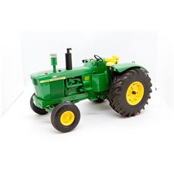 John Deere 5010 highly detailed 1:16