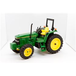 John Deere 6310 toy tractor 1:16