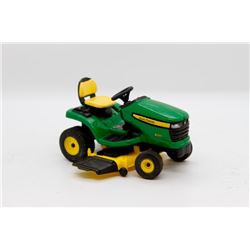 John Deere X320 1:32