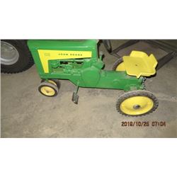 John Deere 130 pedal tractor