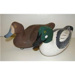 PAIR OF CAPTAIN HARRY JOBES GOLDENEYE DECOYS