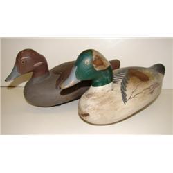 PAIR OF STEVIE LAY GOLDENEYE DECOYS