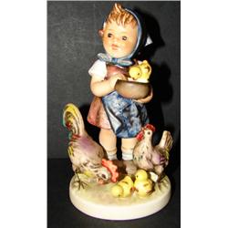 FEEDING TIME HUMMEL FIGURINE