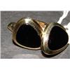 Image 2 : 8KT GOLD & ONYX CUFFLINKS