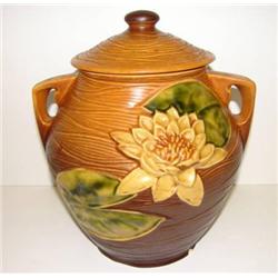 ROSEVILLE WATER LILY, 1943 COOKIE JAR