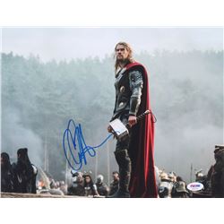 Chris Hemsworth Signed "Thor: The Dark World" 11x14 Photo (PSA COA)