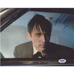 Robin Lord Taylor Signed "Gotham" 8x10 Photo (PSA COA)