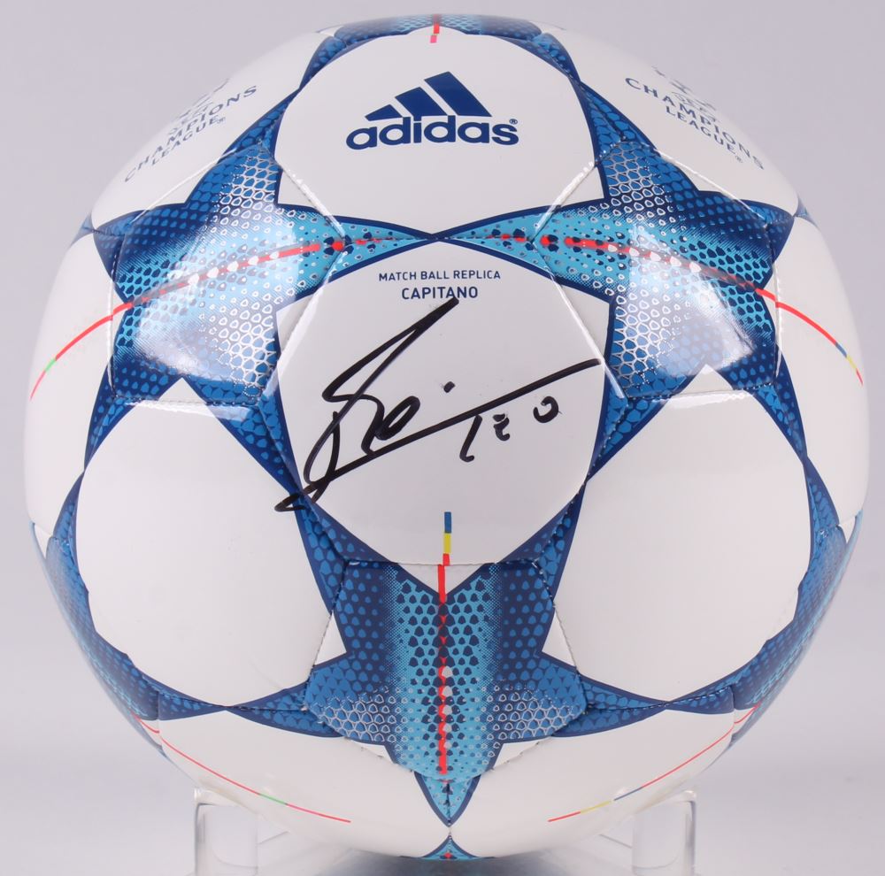 Udobstvo Pryakor Golyama Zabluda Adidas Soccer Ball Icon Prisvoite Kosa Oferta