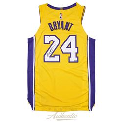 Kobe Bryant Signed Los Angeles Lakers Jersey (Panini COA)