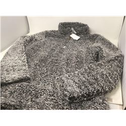 Ladies Sherpa Sweater XL (Stitching failure on left side inseam)