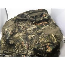 ScentlokTechnologies Camouflage Coat- 2XL (has burn mark at the bottom)
