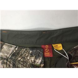 She by TrueTimber Camouflage Pants-XS (missing front snap)