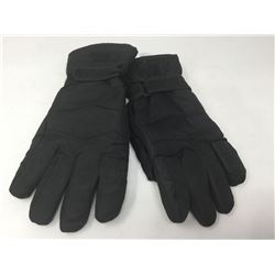 Ridge Hunter Gloves (poor stitching inbetween fingers on right hand glove) Medium