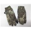 Image 1 : Kids Camouflage Gloves- small (small stitch seperation on side of right glove as shown)