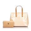 Image 9 : Louis Vuitton Vernis Reade PM