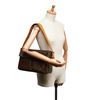Image 8 : Louis Vuitton Monogram Viva Cite GM