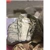 Image 1 : Men's Camo Jacket - Small