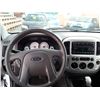 Image 8 : E2 --  2006 FORD ESCAPE XLT  , White , 218874  KM's