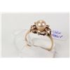 Image 2 : Ladies vintage 10kt yellow gold and genuine pearl ring