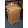 Image 1 : Modern pine single door washstand