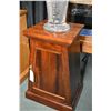 Image 1 : Modern signal door tapered side table