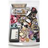 Image 1 : Tray lot of vintage costume jewellery including beaded necklaces, earrings, belt buckled, brooches, 