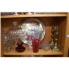 Image 1 : Shelf lot of collectibles including two silver-plate trays with pierced galleys, two pairs of brass 