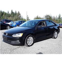 D6 --  2011 VW JETTA , Black , 282714  KM's