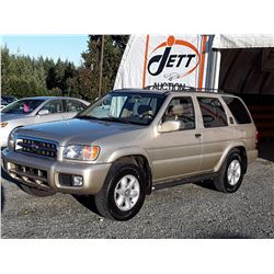 I5 --  1999 NISSAN PATHFINDER LE , Brown , 248542  KM's