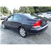 Image 4 : A12H --  2002 VOLVO S60  , Blue , 256326  KM's "NO RESERVE"