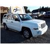 Image 2 : J5 --  2009 JEEP PATRIOT , White , 158460  KM's