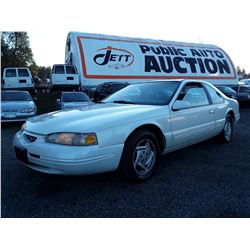 A12D --  1996 FORD THUNDERBIRD , White , 285828  KM's  NO RESERVE 