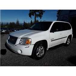H5 --  2006 GMC ENVOY , White , 174888  KM's