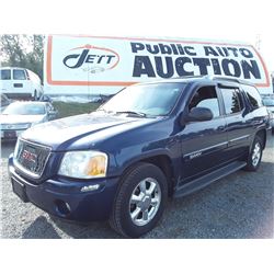 I4 --  2004 GMC ENVOY  , Blue , 227209  KM's