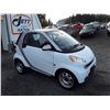 Image 2 : C6B --  2011 SMART FORTWO  , White , 94415  KM's
