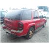 Image 3 : A12D --  2002 CHEVROLET TRAILBLAZER, RED, 321,750 KMS