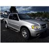 Image 2 : G4 --  2002 FORD EXPLORER SPORT TRAC , Silver , 199394  KM's