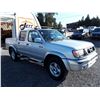 Image 2 : H2 --  2000 NISSAN FRONTIER XE , Silver , 250944  KM's