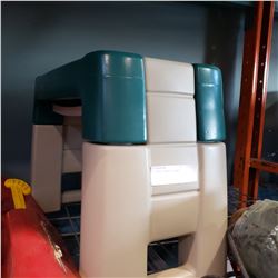 2 STEP PLASTIC BENCH