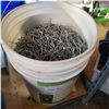Image 1 : PAIL OF NAILS