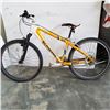 Image 1 : YELLOW WHITE SCHWINN BIKE