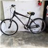 Image 1 : GIANT BIKE