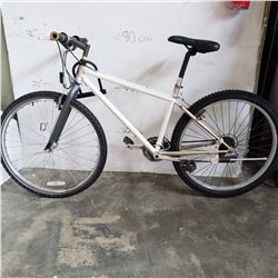 WHITE KONA BIKE